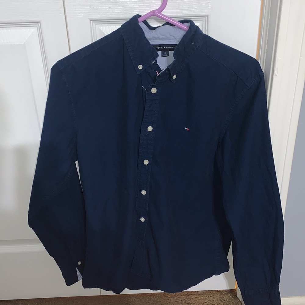 Men’s Tommy Hilfiger Navy Blue button down shirt size medium